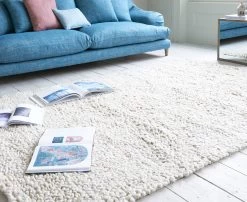 Medium Shaggy In Natural