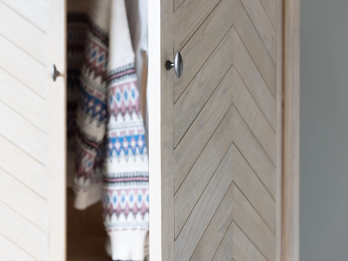 Super Flapper Wardrobe In Light Oak 2 Super Flapper Wardrobe In Light Oak - Image 2