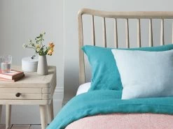 Double Spindle In Light Oak -furniture 301083 st lit gr 0002 flat 1