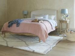 Medium Berber In Cream