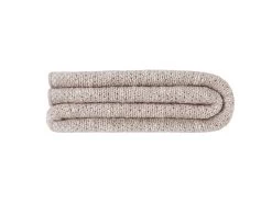 Floppy Knit Throw In Pink