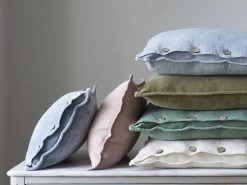 Classic (43cm X 43cm) Easy Squish Scatter In Peony Pink Velvet