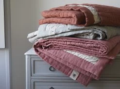 Easy Squish Linen Quilt In Rusted Rose Linen -furniture 508354 easy squish quilt linen range 2