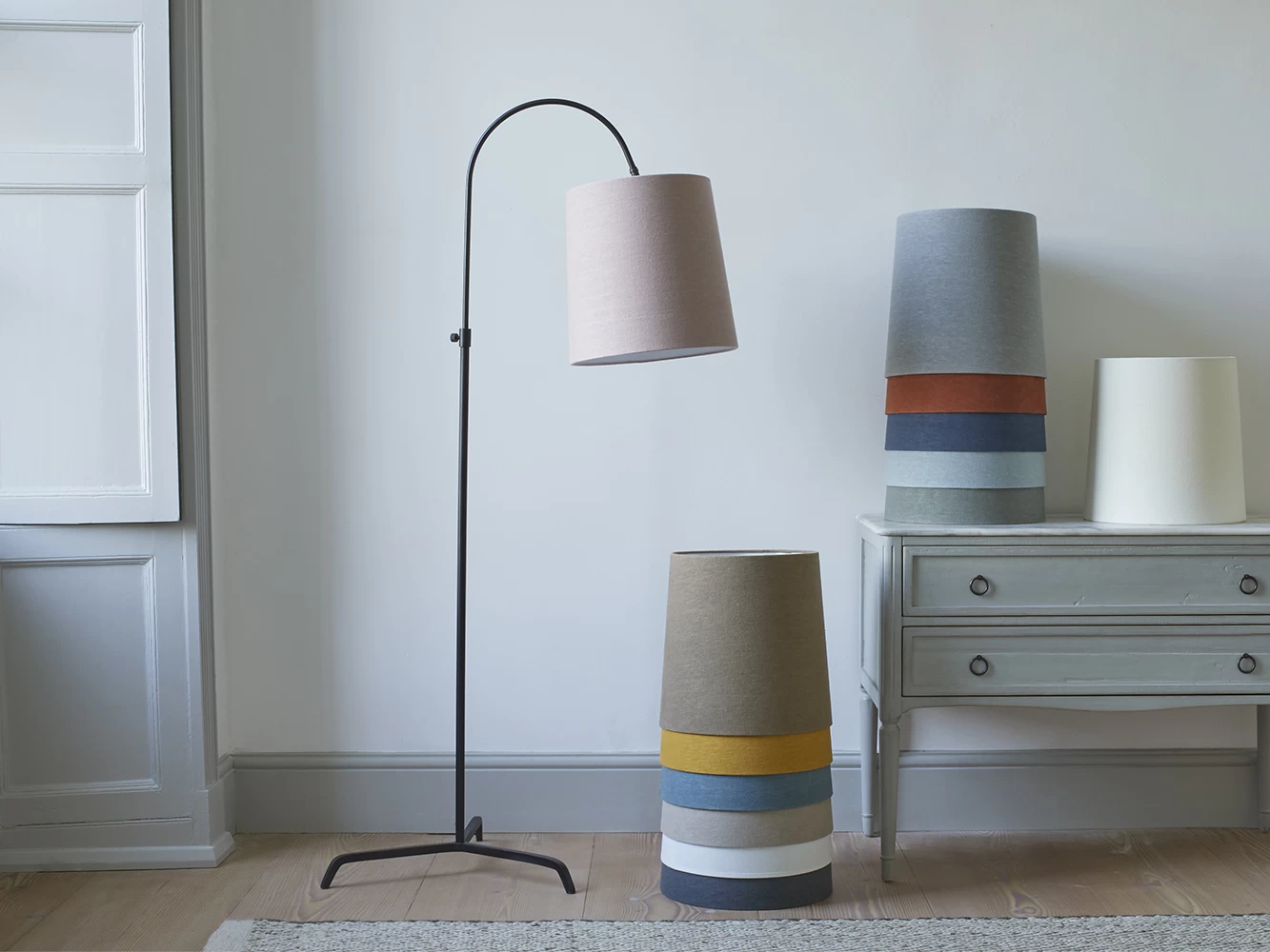 Slam Dunk Floor Lamp In Bronze Lamp In Hessian (Lighting) 2 Slam Dunk Floor Lamp In Bronze Lamp In Hessian (Lighting) - Image 2