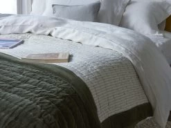 Easy Squish Velvet Quilt In Forest Green Velvet -furniture 538498 easy squish quilt in forest green velvet close detail 24793