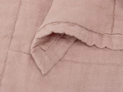 Lazy Quilt In Pottery Pink -furniture 538560 lazy quilt throw in pottery pink close